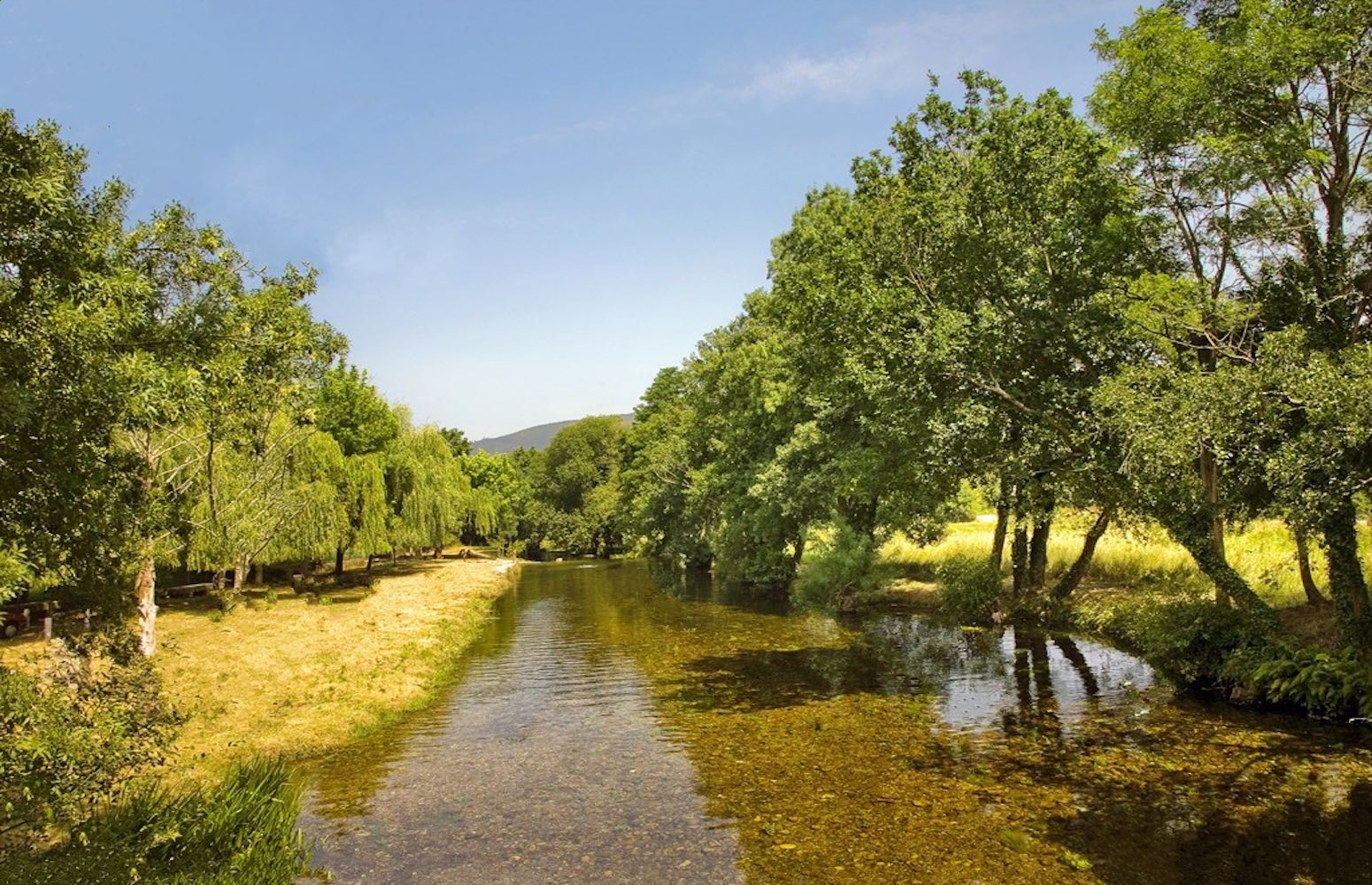 playa fluvial Galicia 